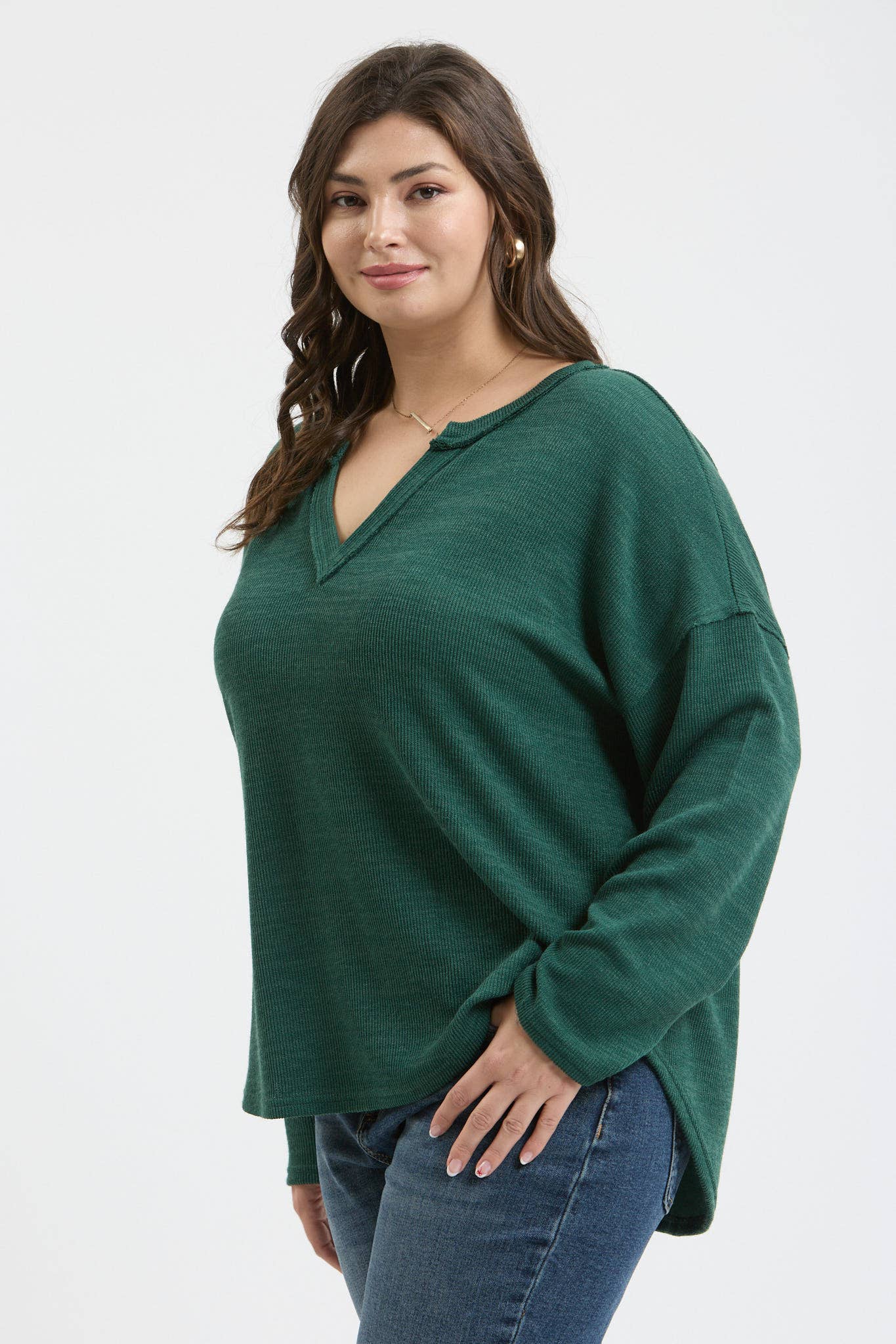 Everyday Notch Neck Curvy Top