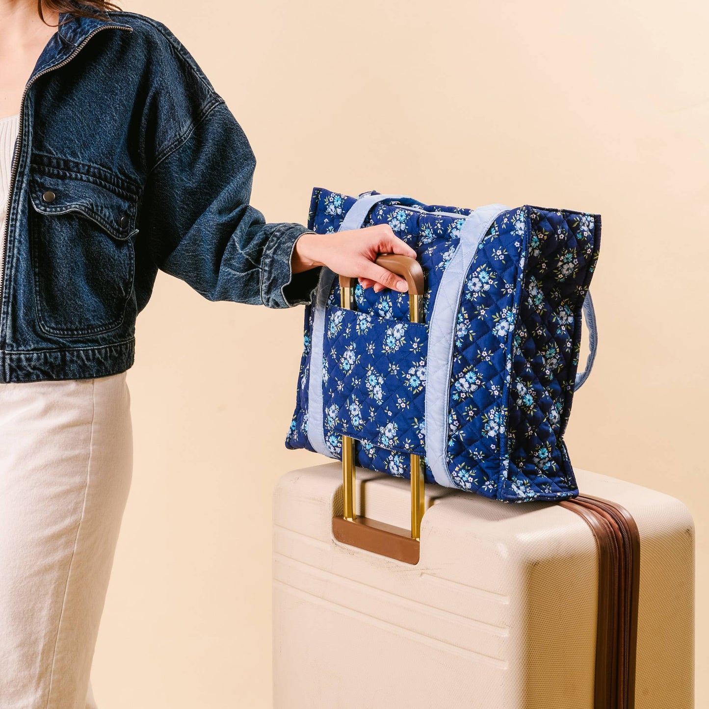 The Everyday Quilted Tote Bag-Endless Daydream Navy