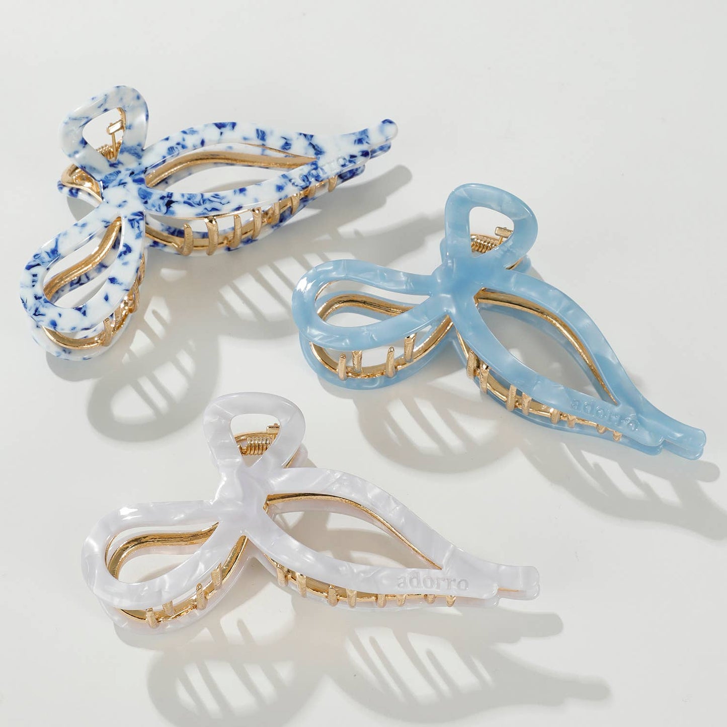 Sabrina Coastal | Large Ribbon Metal Bow Claw Clip