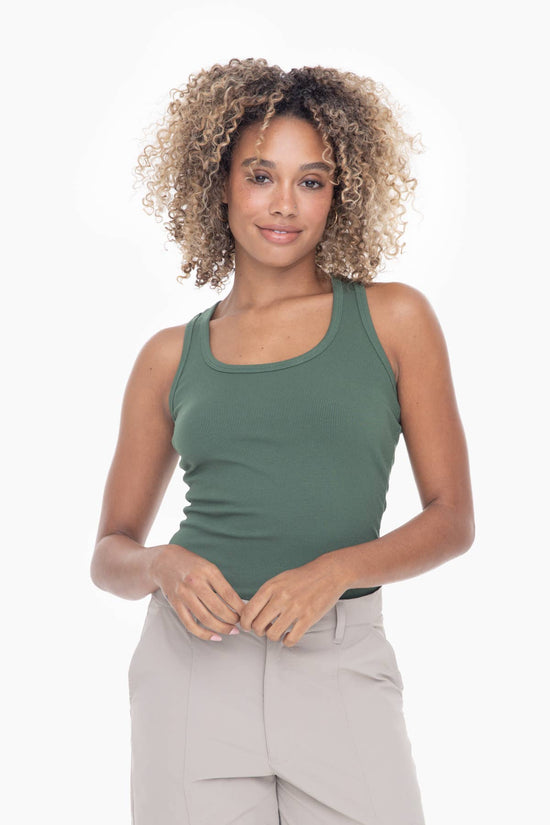 Smooth Fit Scoop Neck Tank