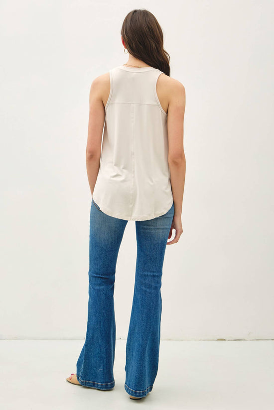 Effortless Essential Tank