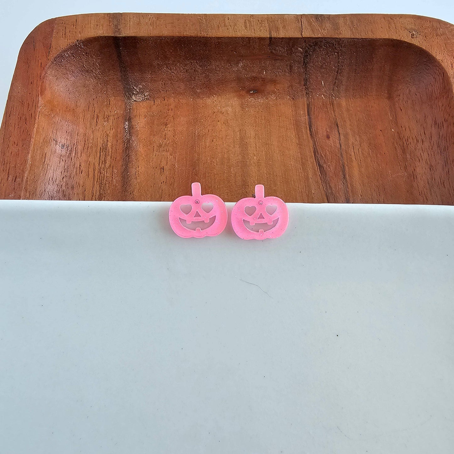 Jack O' Lantern Pumpkin Studs - Pink Glitter // Halloween Earrings