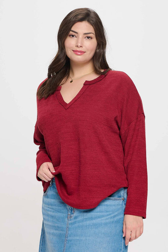 Everyday Notch Neck Curvy Top