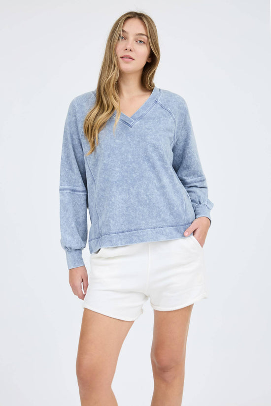 Seaside Washed V-Neck Knit Top