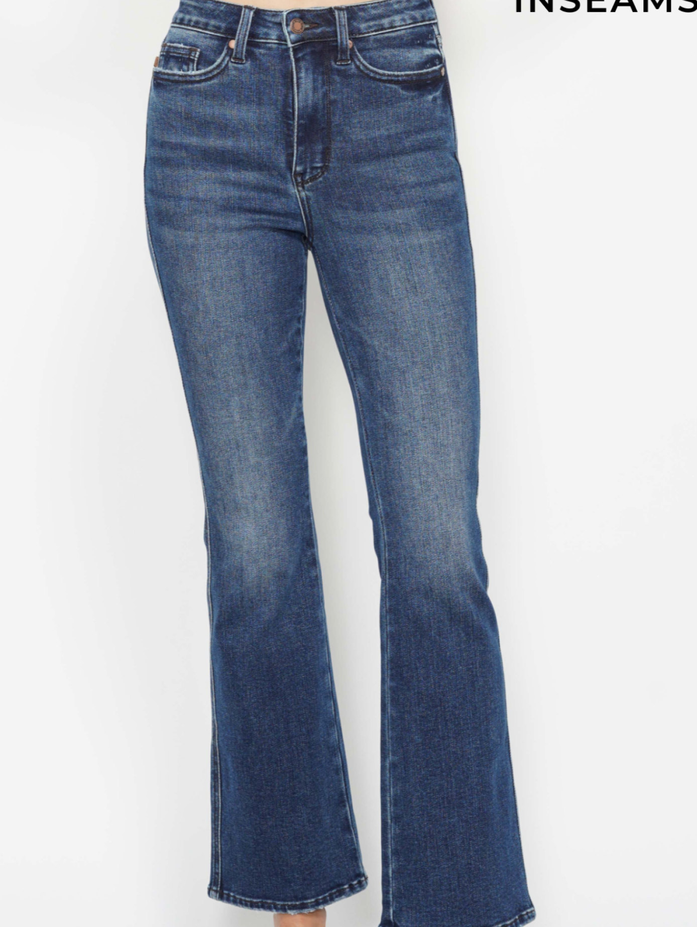 Petite Judy Blue Bootcut