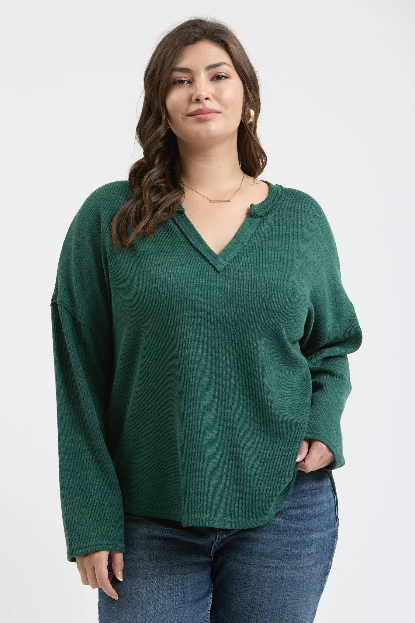 Everyday Notch Neck Curvy Top