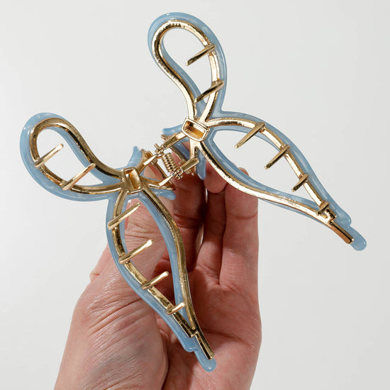 Sabrina Coastal | Large Ribbon Metal Bow Claw Clip